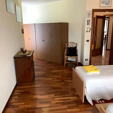 Lägenhet Casa Prealpi San Vendemiano