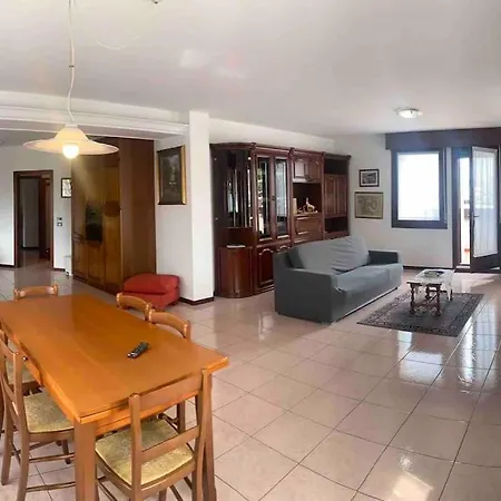 Casa Prealpi Lägenhet *